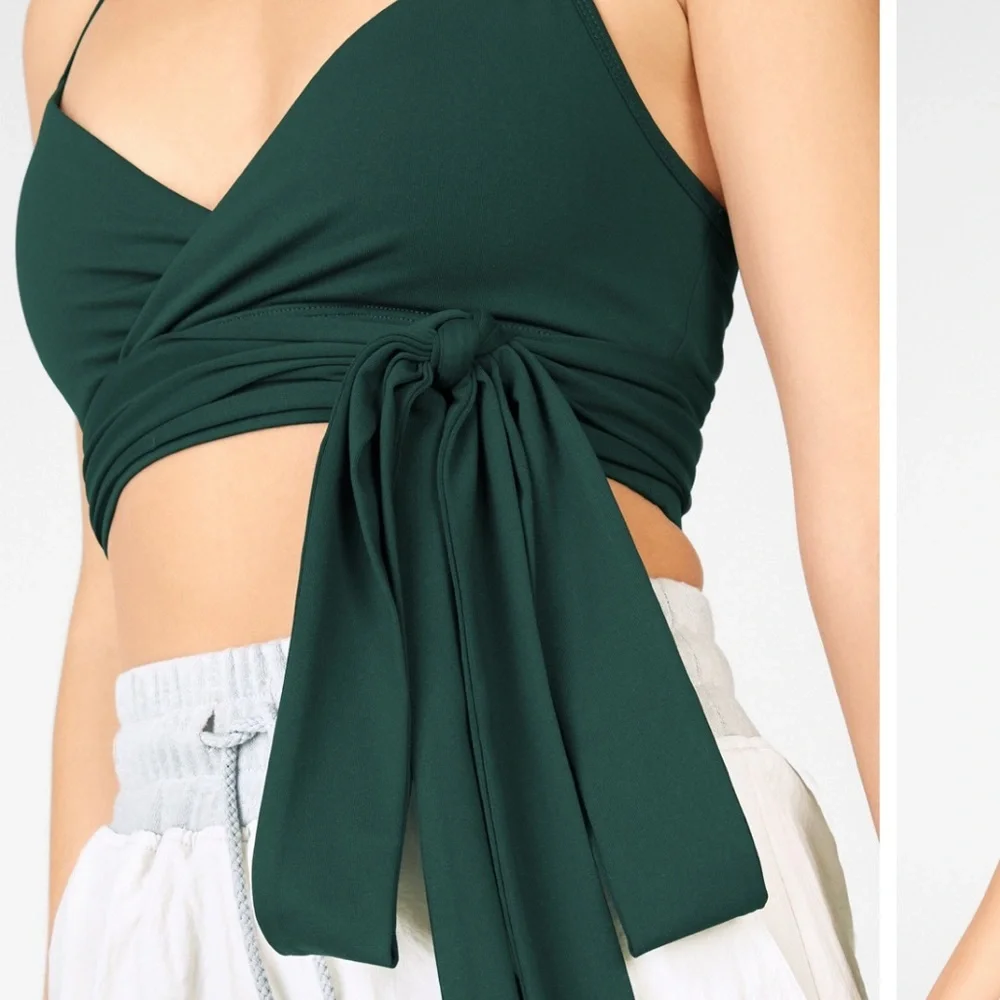 NWT Fabletics Nola Low Impact Sports Bra Dark Pine Green Size Large - Picture 2 of 10